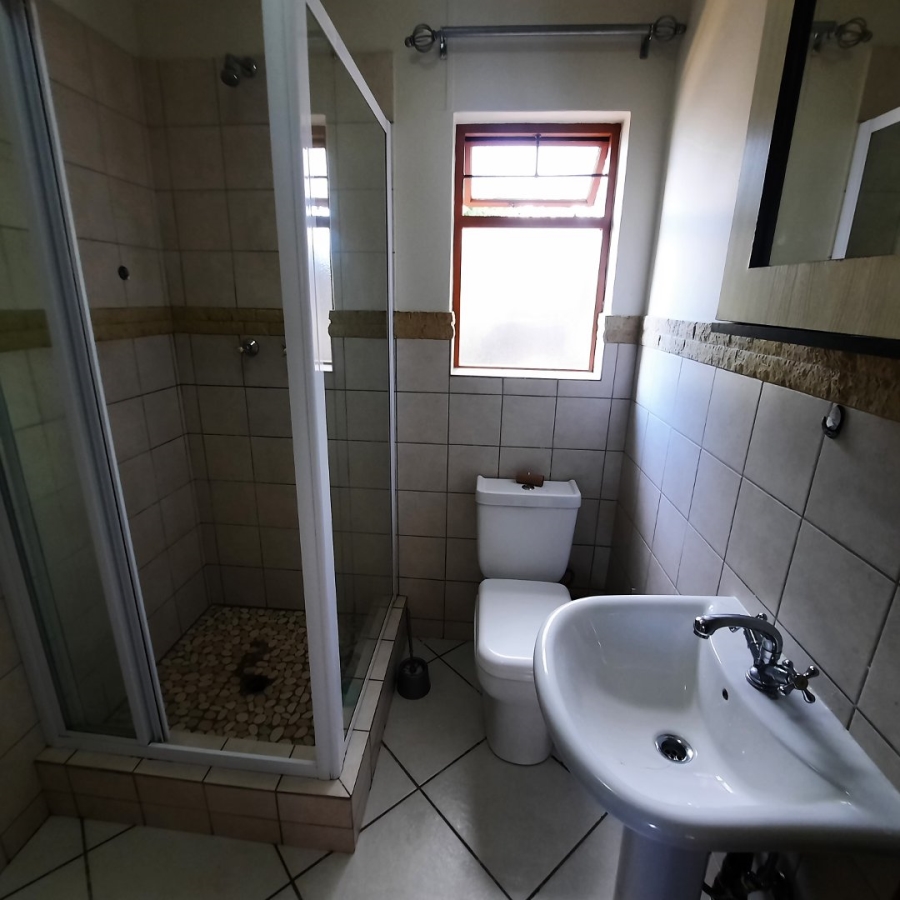 3 Bedroom Property for Sale in Hillside Free State